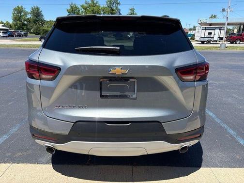 Sterling Gray Metallic 2026 Chevrolet Blazer LT
