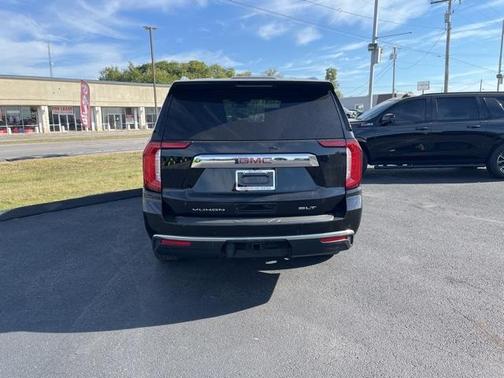 2021 GMC Yukon SLT