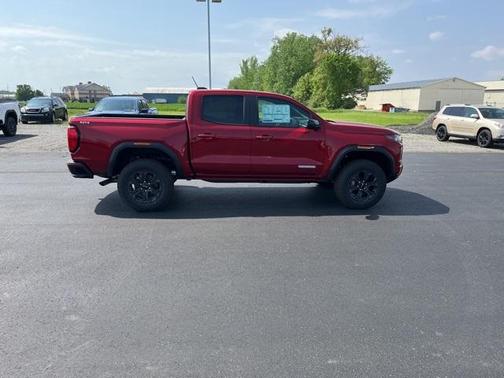 2025 GMC Canyon Elevation