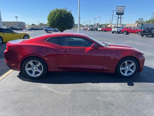 2019 Chevrolet Camaro 2LT