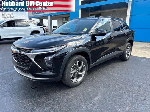 Mosaic Black Metallic 2025 Chevrolet Trax LT