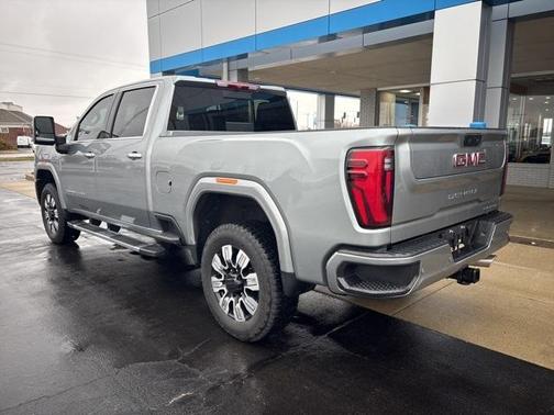 2024 GMC Sierra 2500 Denali