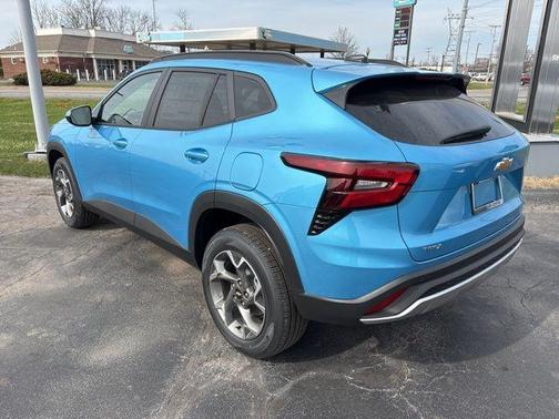 Marina Blue 2026 Chevrolet Trax LT