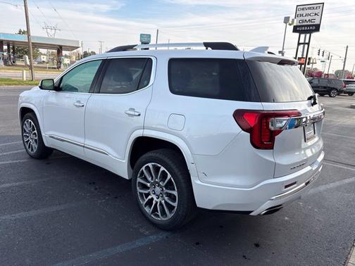 White Frost Tricoat 2020 GMC Acadia Denali
