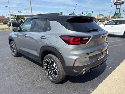 Sterling Gray Metallic 2026 Chevrolet Trailblazer RS