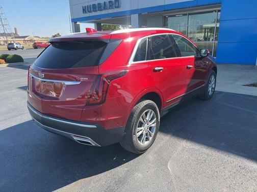 2023 Cadillac XT5 Premium Luxury