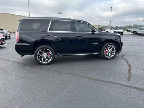 2017 GMC Yukon SLT