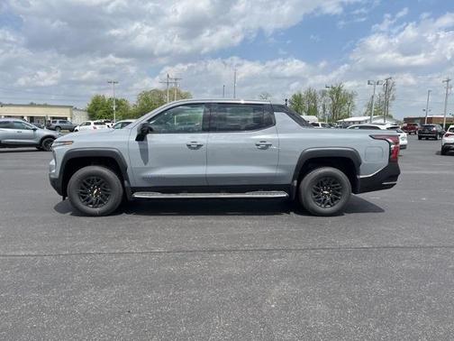 2025 Chevrolet Silverado EV LT