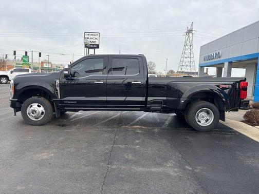2023 Ford F-350 Platinum