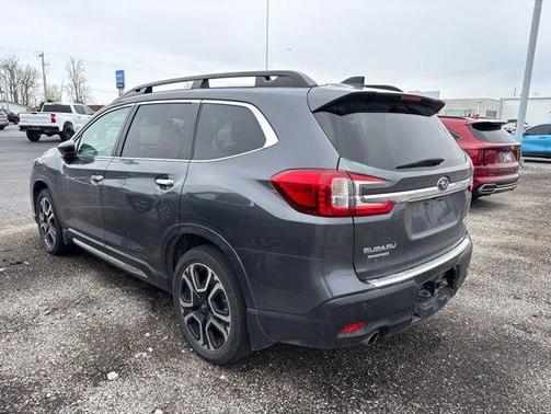 Magnetite Gray Metallic 2024 Subaru Ascent Touring