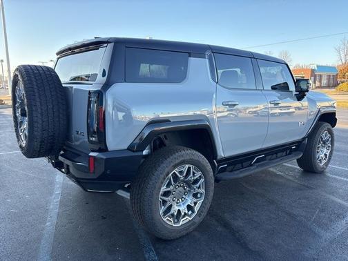 Meteorite Metallic (Grey) 2025 GMC HUMMER EV SUV 3X
