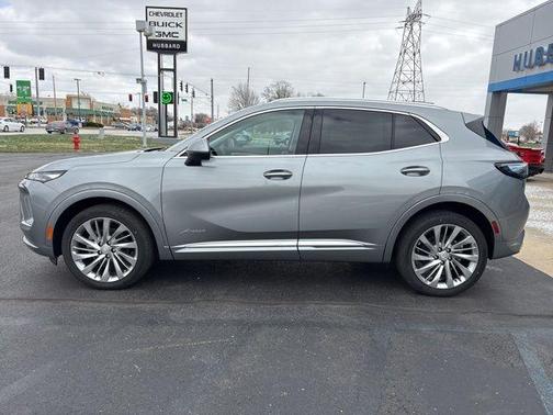 Moonstone Gray Metallic 2026 Buick Envision Avenir