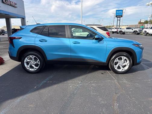 Marina Blue Metallic 2026 Chevrolet Trax LS