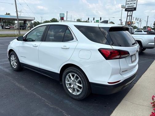 Summit White 2024 Chevrolet Equinox LT