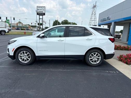 Summit White 2024 Chevrolet Equinox LT
