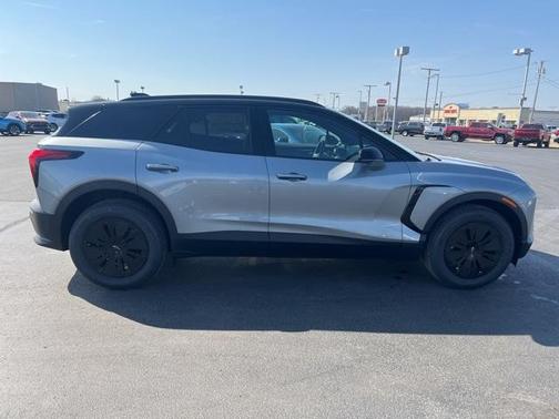 2025 Chevrolet Blazer EV LT