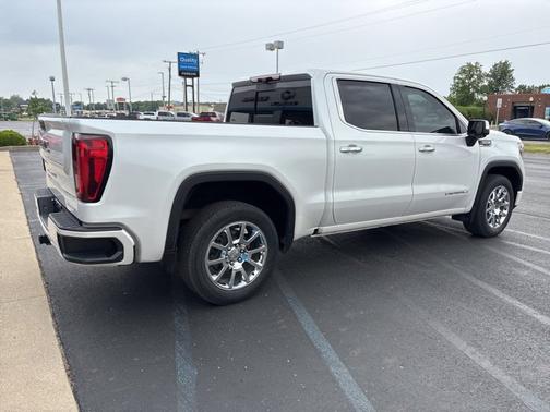 White Frost Tricoat 2021 GMC Sierra 1500 Base