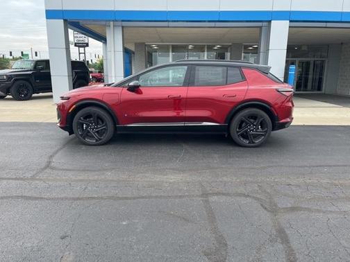 2025 Chevrolet Equinox EV RS