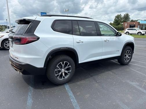 Glacier White Tricoat 2027 GMC Acadia AT4