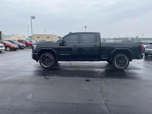 2024 GMC Sierra 2500 AT4