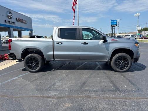 Sterling Gray Metallic 2026 Chevrolet Silverado 1500 Custom Trail Boss