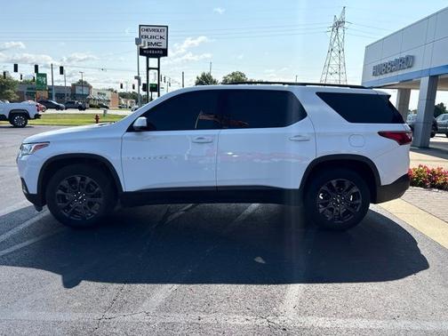 Summit White 2019 Chevrolet Traverse RS