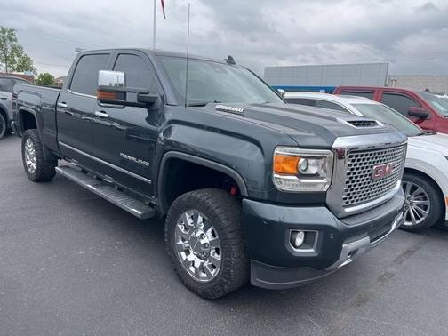2017 GMC Sierra 2500 Denali