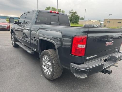 2017 GMC Sierra 2500 Denali