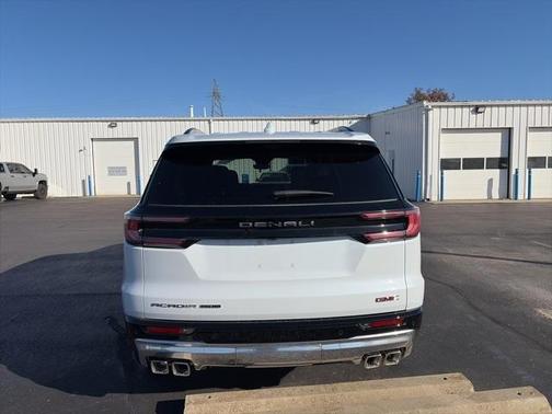 2026 GMC Acadia Denali