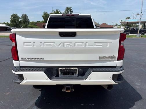 Summit White 2023 Chevrolet Silverado 2500 High Country