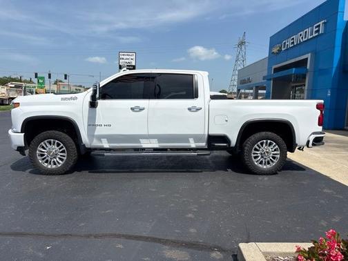 Summit White 2023 Chevrolet Silverado 2500 High Country