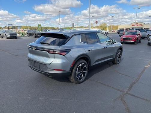 2026 Chevrolet Equinox EV LT 2