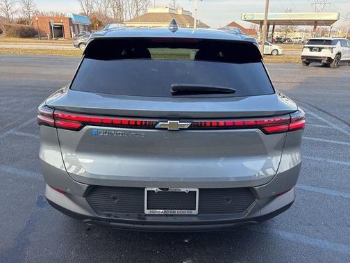 2026 Chevrolet Equinox EV LT 2