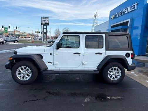 2023 Jeep Wrangler Sport