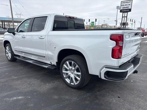 2023 Chevrolet Silverado 1500 High Country