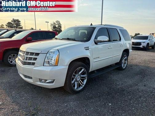 White Diamond Tri-Coat 2014 Cadillac Escalade Premium