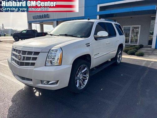 White Diamond Tri-Coat 2014 Cadillac Escalade Premium
