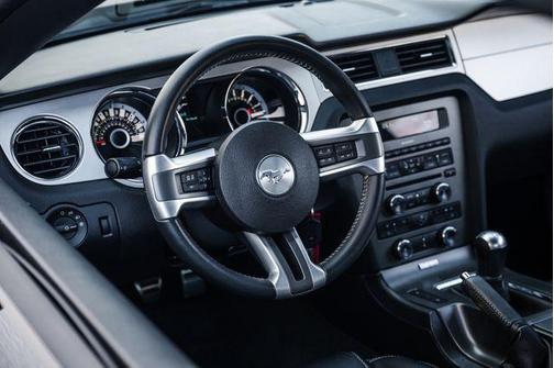 2013 Ford Mustang GT Premium