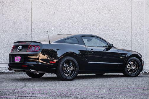 2013 Ford Mustang GT Premium