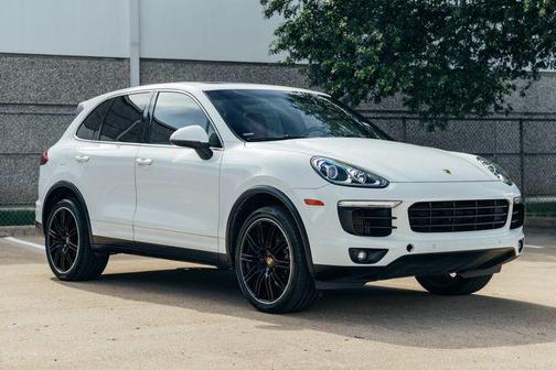 White 2016 Porsche Cayenne Cayenne