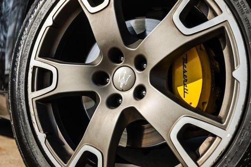 2017 Maserati Levante Base