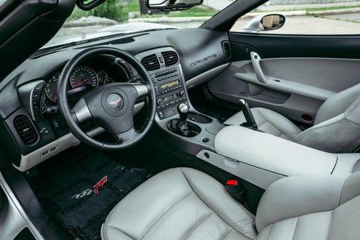 2006 Chevrolet Corvette Base
