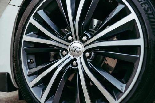 2017 INFINITI Q60 3.0T Premium