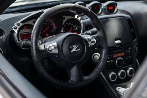 2009 Nissan 370Z Base