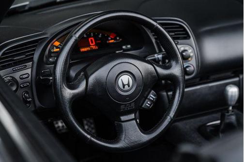2000 Honda S2000 Base