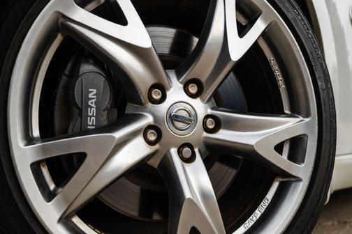 2011 Nissan 370Z Base