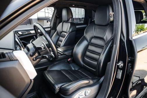 2012 Porsche Cayenne Turbo