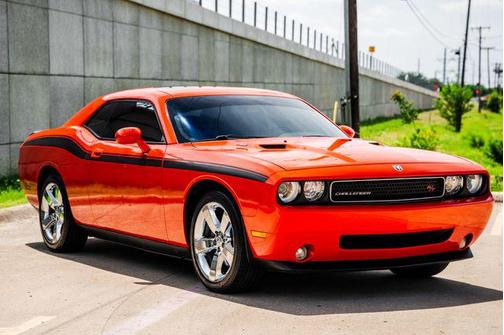 Hemi Orange Pearl Coat 2009 Dodge Challenger R/T