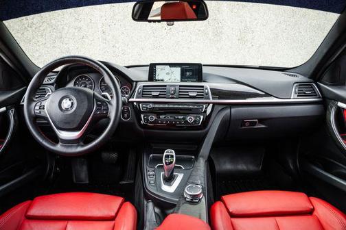 2017 BMW 330 xDrive