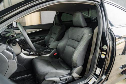 Crystal Black Pearl 2014 Honda Accord LX-S